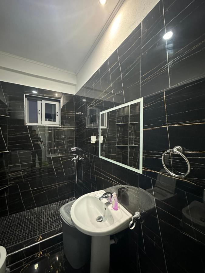 Leilighet Stone City Apartament